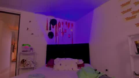 TANIA-STEVEN online show from September 27, 2025, 12:21 pm