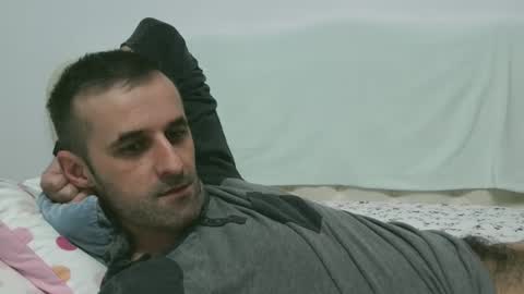 stevenpit online show from December 15, 2024, 6:04 pm