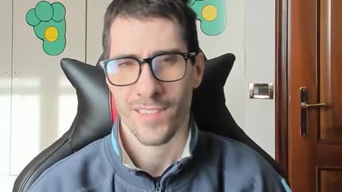 Snapshot of stevex870 chatting on November 29, 2025, 9:12 am Steve online show from November 29, 2025, 9:12 am