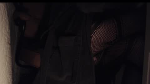 Snapshot of steviehello chatting on February 14, 2025, 10:58 pm Skye online show from February 14, 2025, 10:58 pm