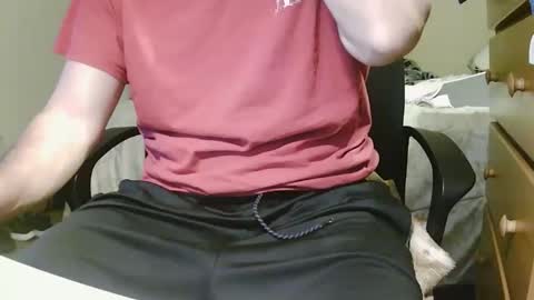 Chillguy online show from November 10, 2025, 6:23 am