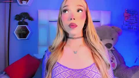 Steisee Reyes online show from October 3, 2025, 10:51 pm