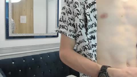 Snapshot of sthefan_salvatore chatting on March 12, 2025, 11:31 am STEFAN online show from March 12, 2025, 11:31 am