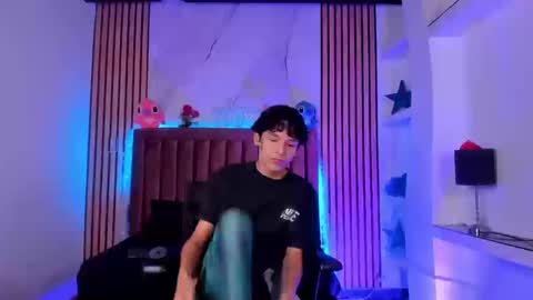 Sthepano  online show from January 17, 2026, 10:13 pm