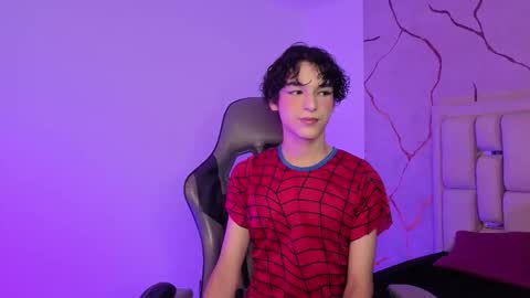 Sthepano  online show from March 4, 2026, 3:56 am