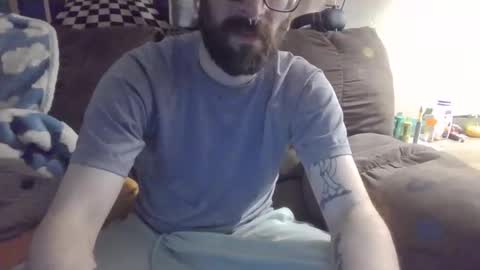 stickywhiteslime online show from January 12, 2026, 8:47 pm