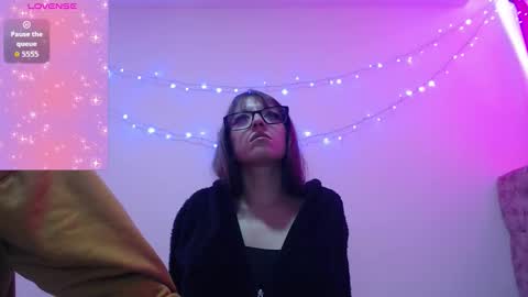 stiven online show from December 15, 2025, 7:29 pm