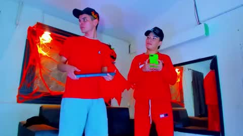 friends online show from October 21, 2025, 4:24 am