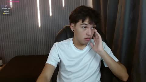 Snapshot of stiwentwink chatting on June 6, 2026, 2:00 pm Stiwen online show from June 6, 2026, 2:00 pm