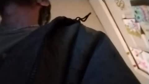 Oval2022 online show from November 3, 2025, 11:33 am