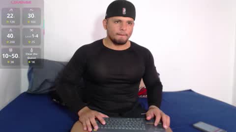 Stone Lee  online show from December 2, 2025, 6:30 am