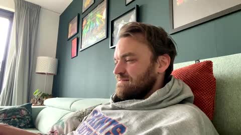 Snapshot of stonednboner chatting on February 8, 2025, 11:44 am Stonerboner online show from February 8, 2025, 11:44 am