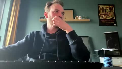 Stonerboner online show from November 1, 2025, 3:36 pm