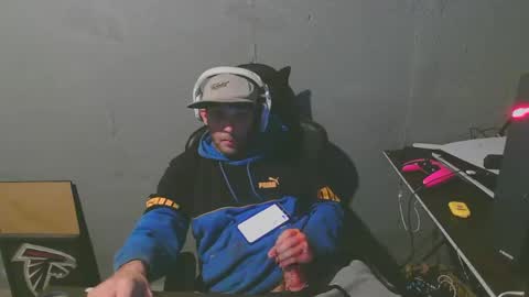 stonedpanda77 online show from December 24, 2024, 2:54 am