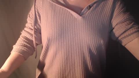 stonenipple online show from April 7, 2026, 1:39 am