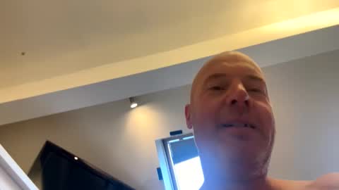 Stoodley22 online show from February 15, 2026, 12:47 pm