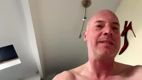 Stoodley22 online show from April 11, 2026, 9:02 am