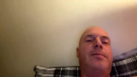 Snapshot of stoodley22 chatting on April 15, 2026, 7:58 pm Stoodley22 online show from April 15, 2026, 7:58 pm