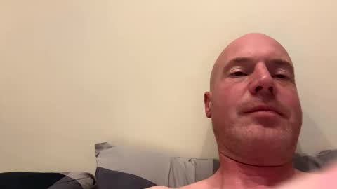 Snapshot of stoodley22 chatting on April 22, 2026, 7:04 pm Stoodley22 online show from April 22, 2026, 7:04 pm