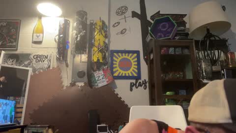 Str8 online show from January 28, 2025, 3:57 pm