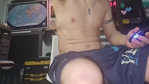 Str8 online show from October 1, 2025, 1:39 pm