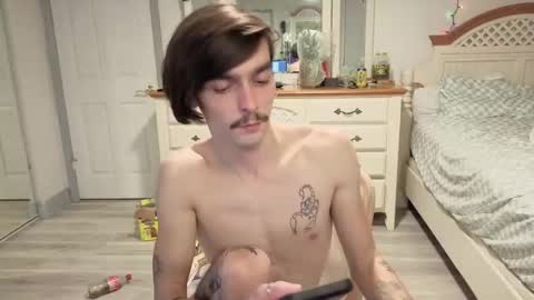 Snapshot of str8whiteboy21 chatting on December 2, 2025, 6:30 am str8whiteboy21 online show from December 2, 2025, 6:30 am