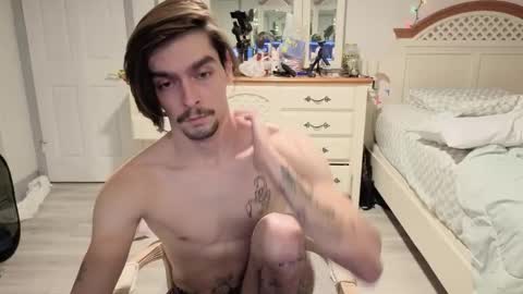 Snapshot of str8whiteboy21 chatting on December 15, 2025, 7:34 am str8whiteboy21 online show from December 15, 2025, 7:34 am