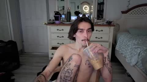 Snapshot of str8whiteboy21 chatting on February 9, 2026, 3:49 pm str8whiteboy21 online show from February 9, 2026, 3:49 pm