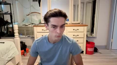 Snapshot of str8whiteboy21 chatting on May 31, 2026, 6:09 pm str8whiteboy21 online show from May 31, 2026, 6:09 pm