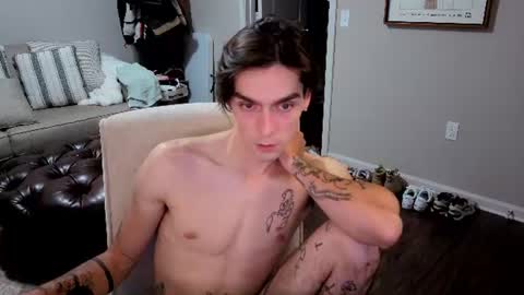 Snapshot of str8whiteboy21 chatting on June 9, 2026, 5:52 am str8whiteboy21 online show from June 9, 2026, 5:52 am