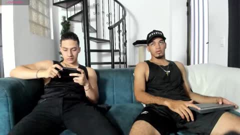 straight__friends online show from January 5, 2026, 9:07 pm