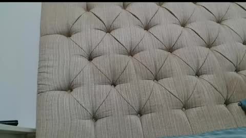 Vivian online show from January 8, 2026, 7:43 am