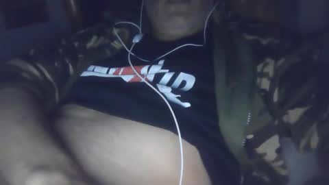 StraightGuy online show from November 10, 2025, 7:18 am