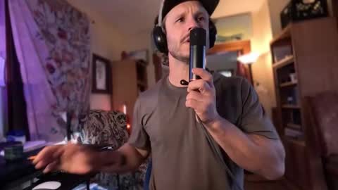 Snapshot of straightishd chatting on October 30, 2025, 4:30 pm Cowboy Zuhly online show from October 30, 2025, 4:30 pm