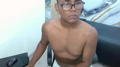 Snapshot of straigthtbigcockk chatting on November 15, 2025, 8:55 am straigthtbigcockk online show from November 15, 2025, 8:55 am