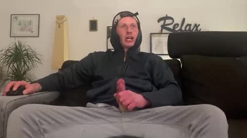 strammer_willi online show from February 8, 2026, 4:49 am