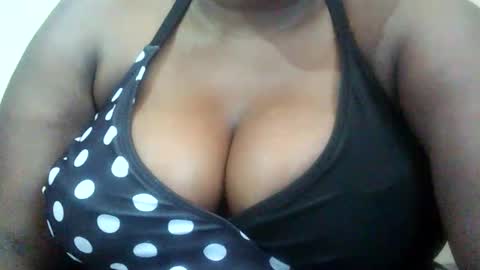 strangerdanger_2 online show from November 14, 2025, 11:42 am