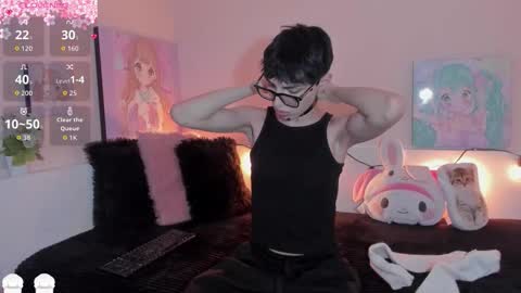 strawberry_kitty_ online show from January 18, 2026, 3:54 am