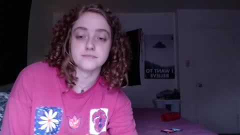 Snapshot of strawberrylotsacake chatting on March 7, 2026, 4:59 pm Strawberrylotsacake online show from March 7, 2026, 4:59 pm