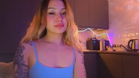 Tati and Lola online show from February 21, 2026, 4:52 pm