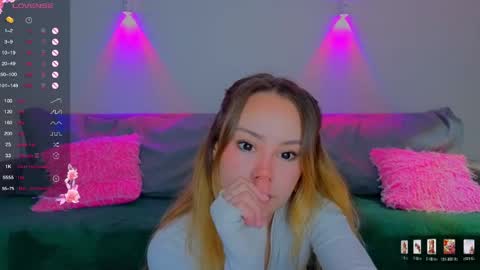Tati and Lola online show from May 28, 2026, 4:43 am