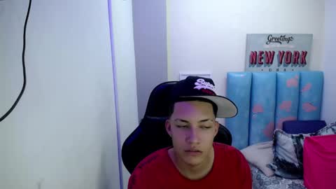 Street online show from April 18, 2026, 8:31 pm