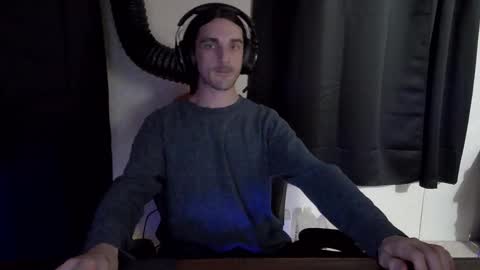 stringgreens777 online show from January 13, 2026, 1:16 pm