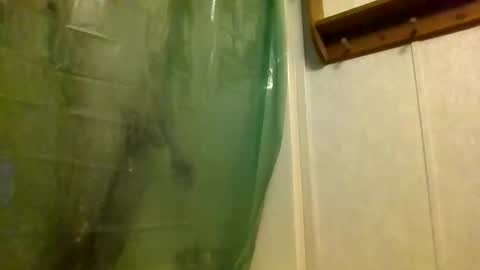 Snapshot of strokesforyou_ chatting on December 17, 2025, 4:40 am strokesforyou_ online show from December 17, 2025, 4:40 am