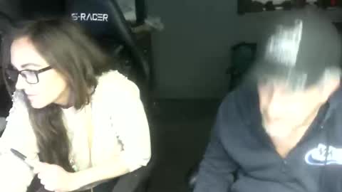 strokinaces1 online show from April 15, 2026, 8:43 am