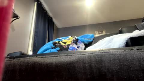 Snapshot of stroking33again chatting on January 1, 2025, 7:10 pm stroking33again online show from January 1, 2025, 7:10 pm