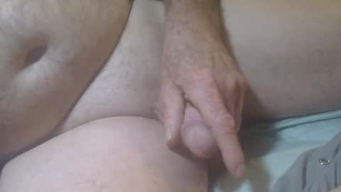 stroknit4her1258 online show from January 18, 2026, 3:21 am