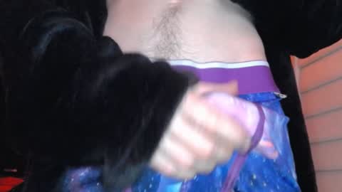 Dong Stroker online show from January 8, 2025, 8:38 am