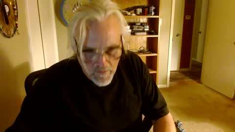 stroknpoker online show from September 15, 2025, 2:44 am