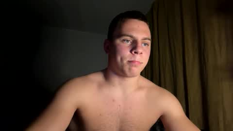 Snapshot of strong_baby chatting on October 19, 2025, 5:02 pm Strong Baby online show from October 19, 2025, 5:02 pm